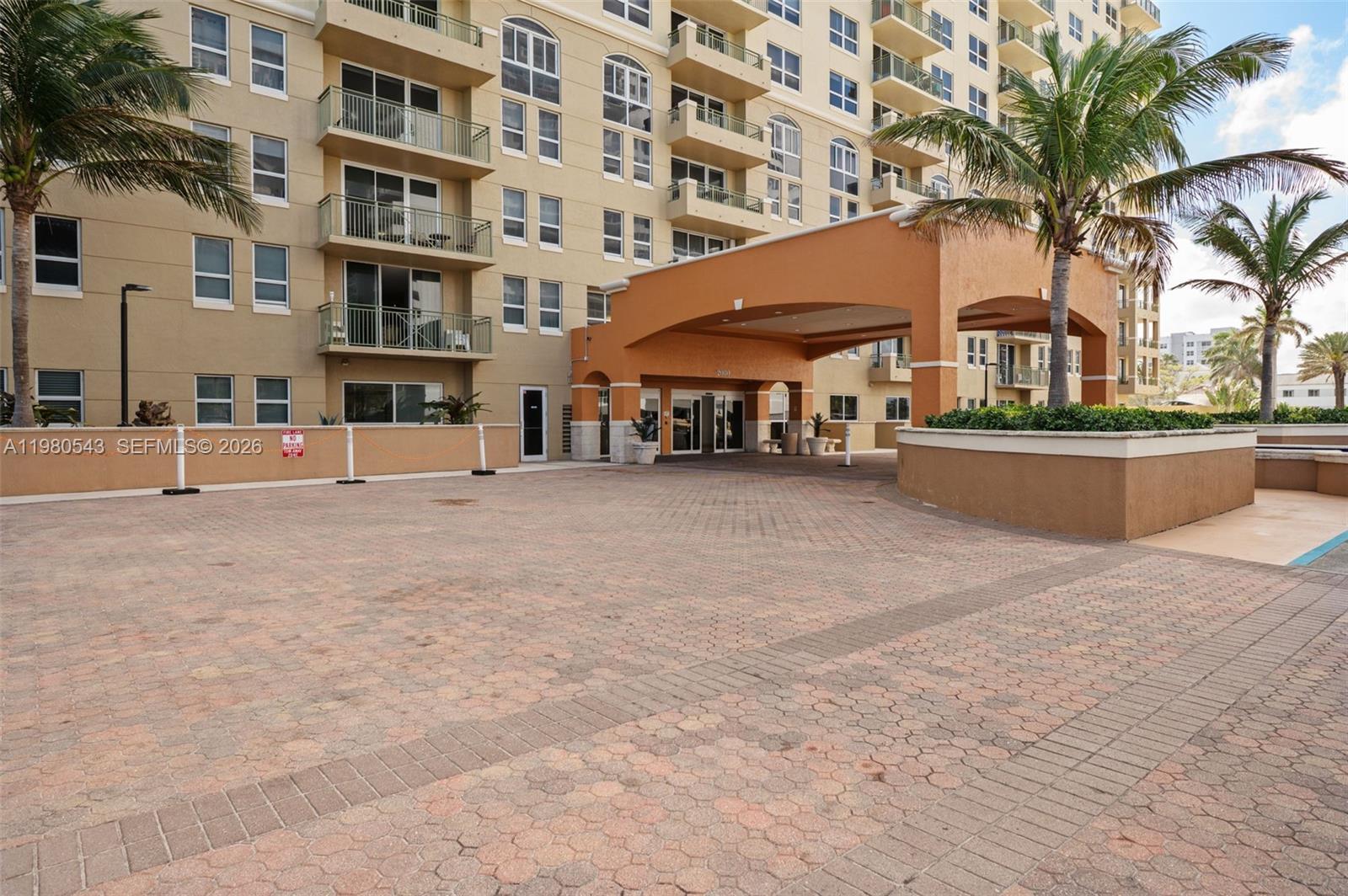 2080 S Ocean Drive 1402 Property Photo 32