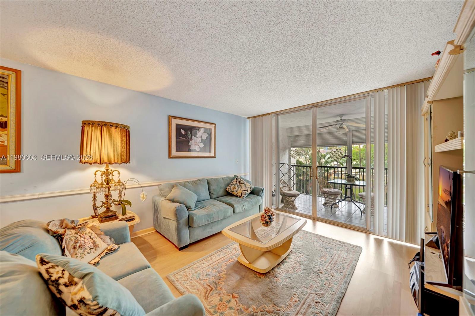 3940 Inverrary Boulevard 303-a Property Photo 4