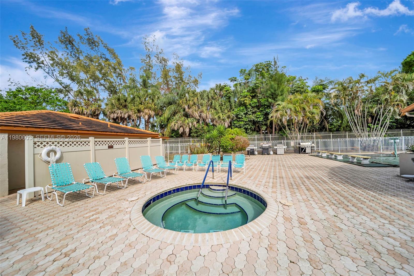 3940 Inverrary Boulevard 303-a Property Photo 21