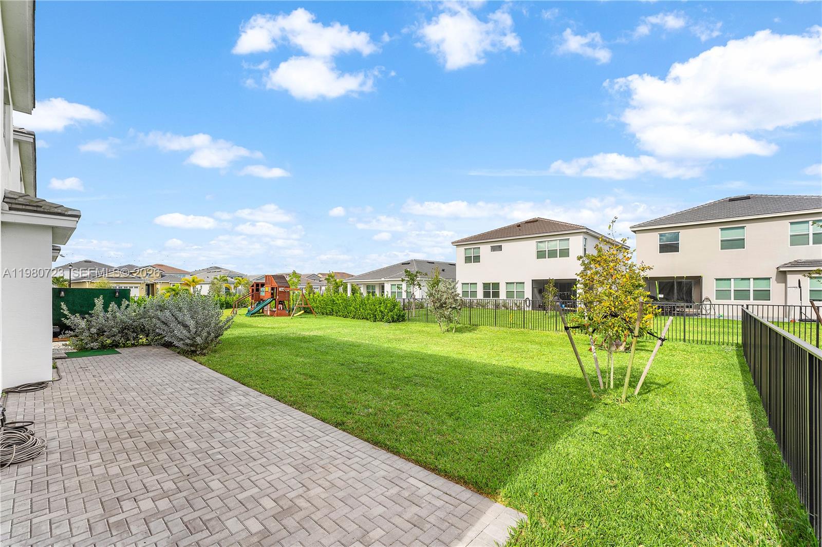 14209 Lace Bark Lane Property Photo 39