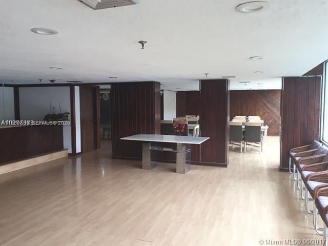 17890 W Dixie Highway 106 Property Photo 22
