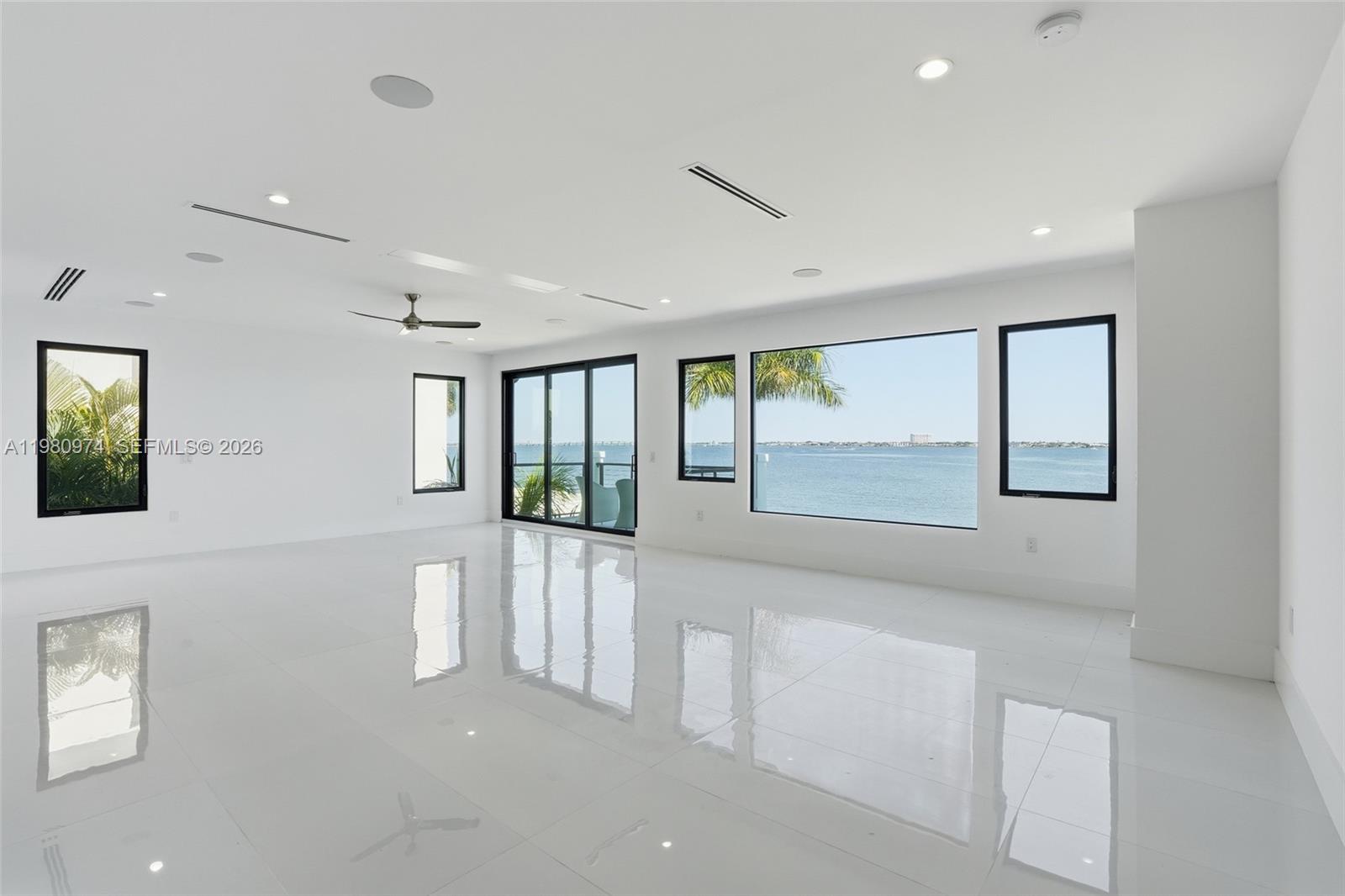 5735 Riverside Drive Property Photo 31