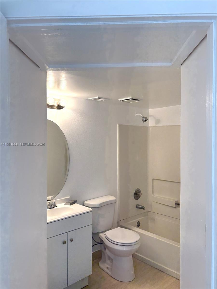 15231 Sw 80th Street 615 Property Photo 12