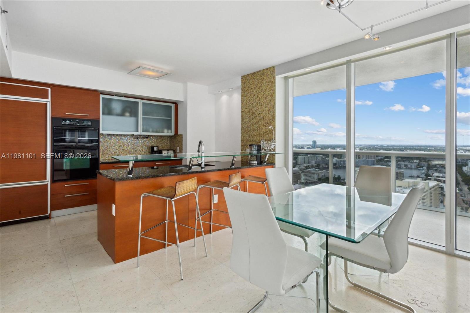 1830 S Ocean Drive 3008 Property Photo 5