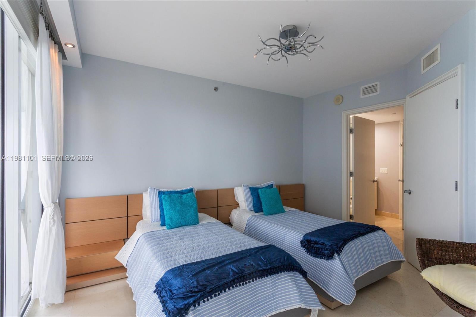 1830 S Ocean Drive 3008 Property Photo 10