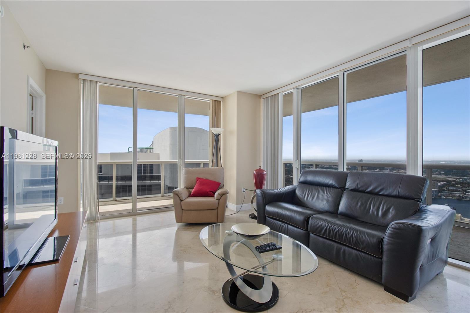 1830 S Ocean Drive 4606 Property Photo 7