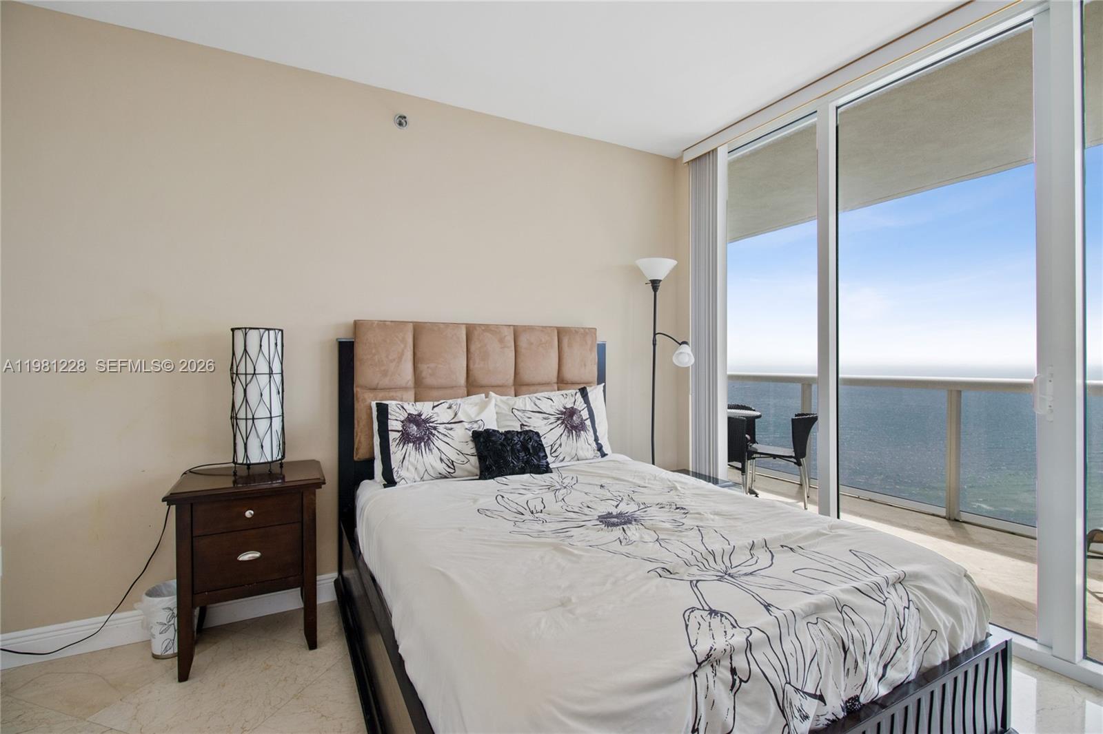 1830 S Ocean Drive 4606 Property Photo 12
