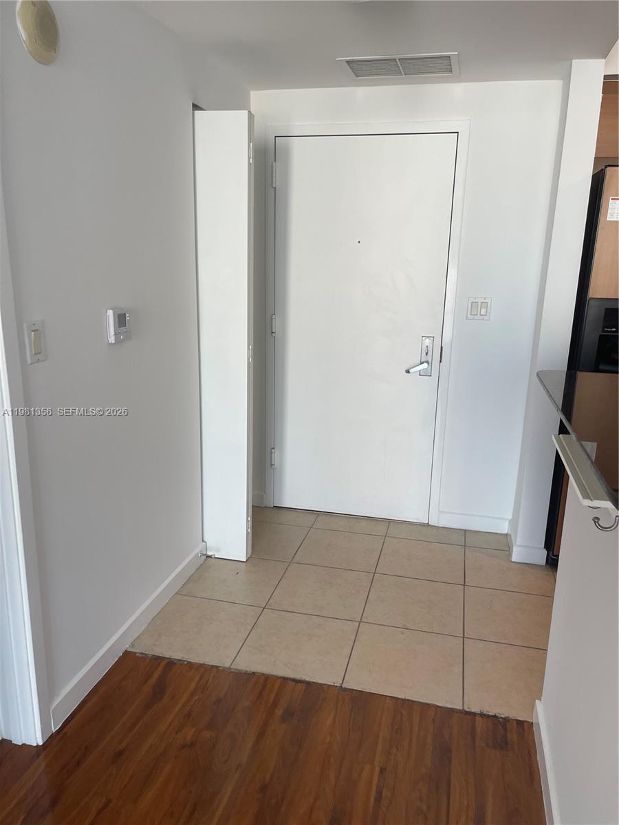 335 S Biscayne Boulevard 3610 Property Photo 11