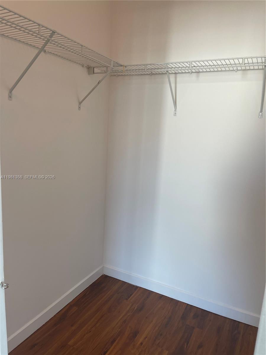 335 S Biscayne Boulevard 3610 Property Photo 18