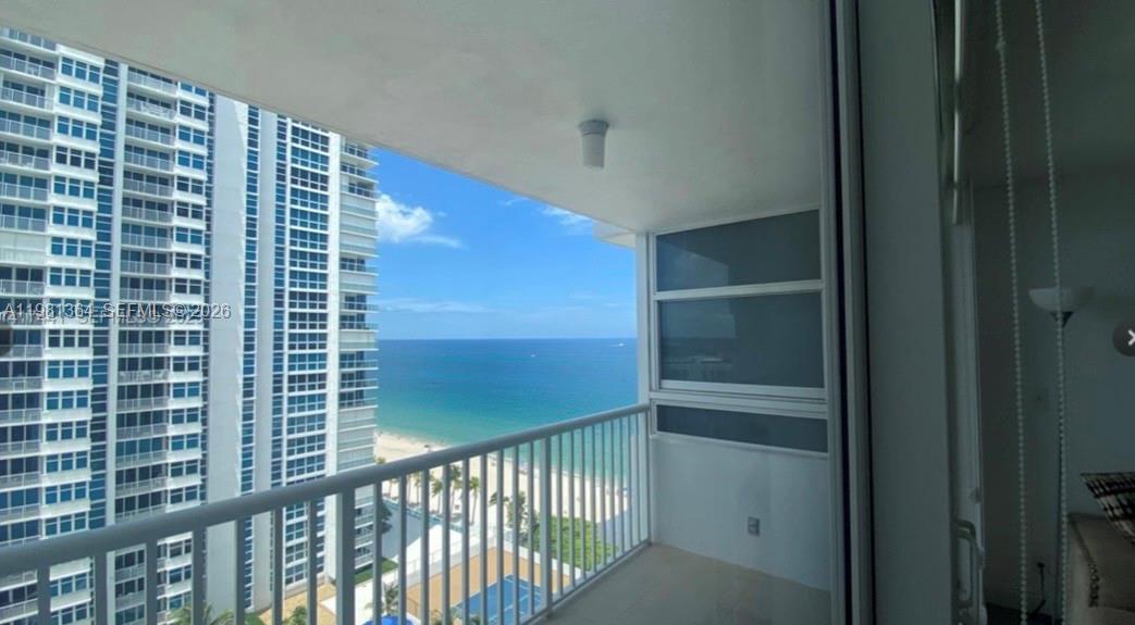 1370 S Ocean Boulevard 1506 Property Photo 21