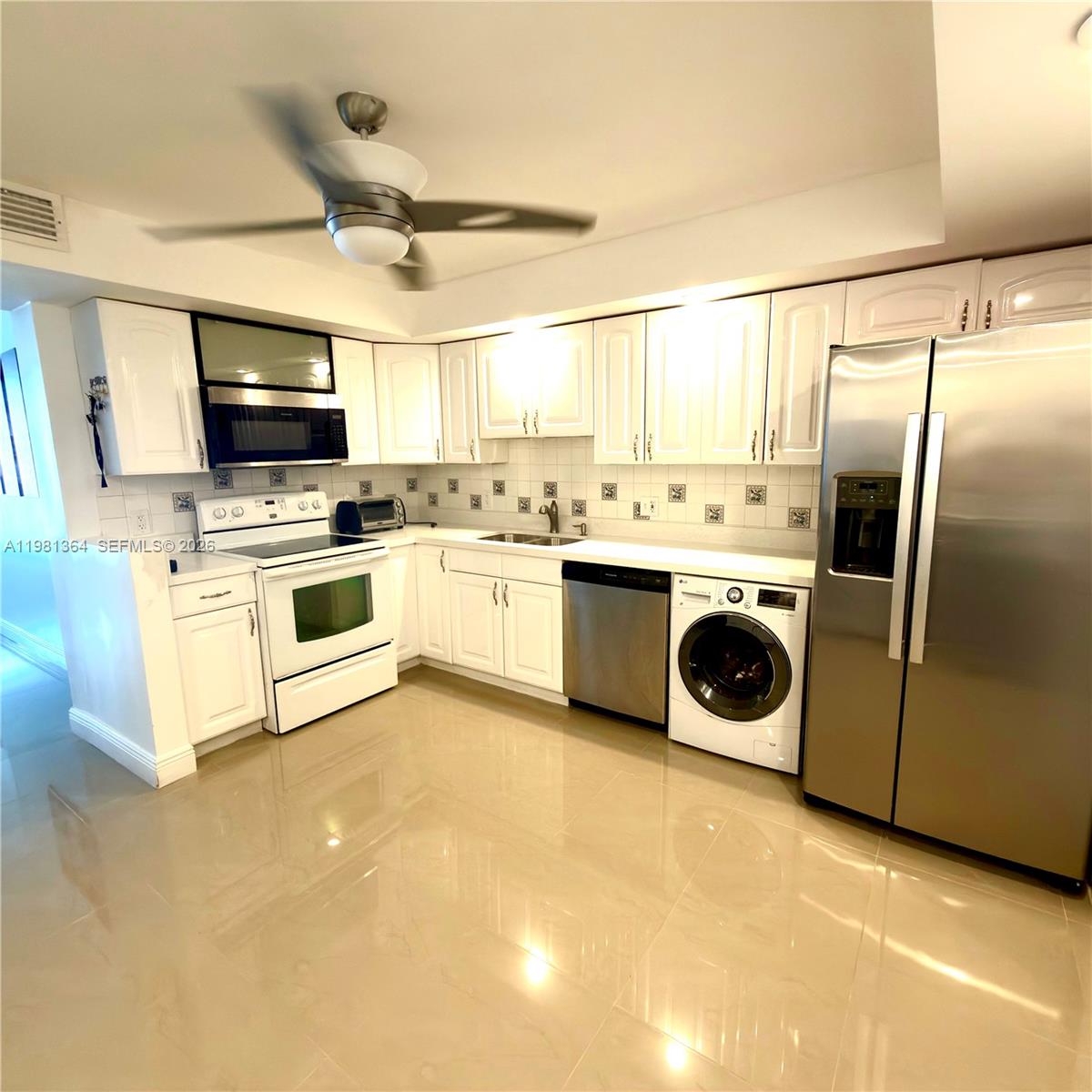 1370 S Ocean Boulevard 1506 Property Photo 27