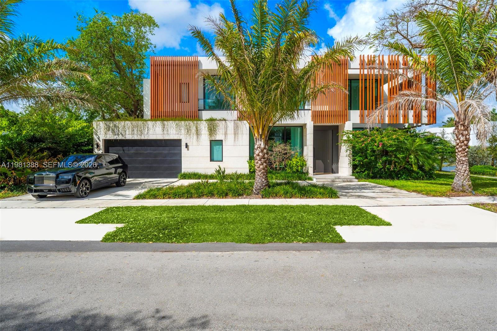 7700 SW 50th Court