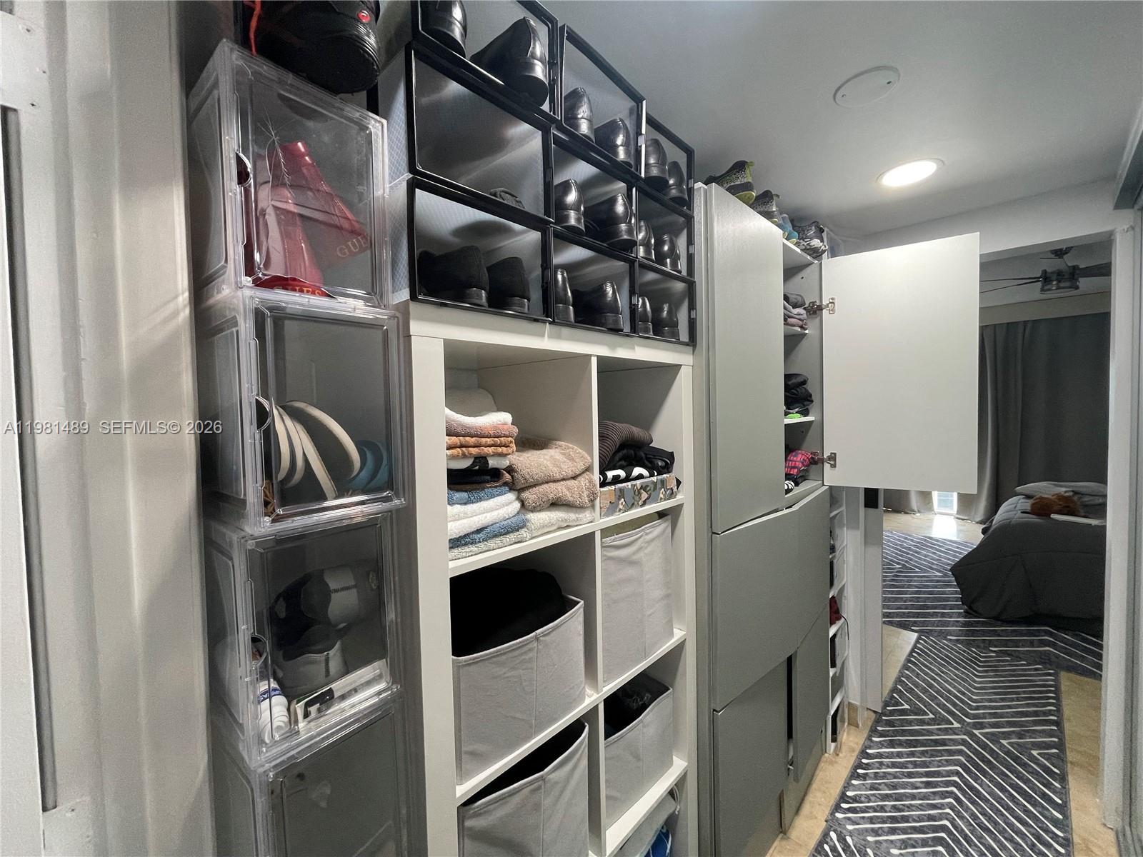 1750 N Bayshore Drive 2814 Property Photo 10