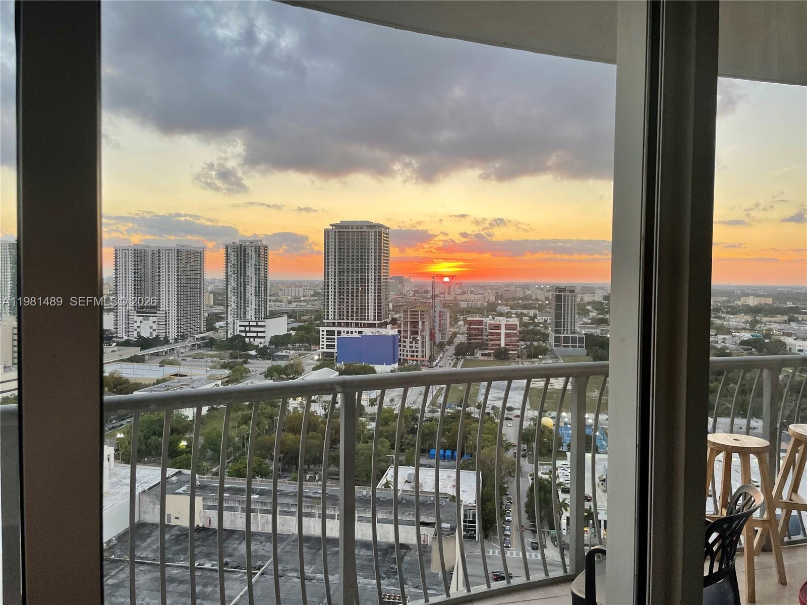 1750 N Bayshore Drive 2814 Property Photo 15
