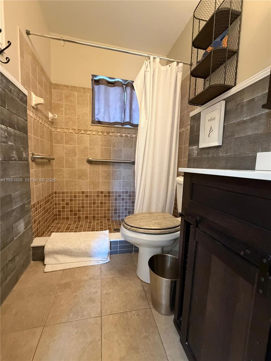 1832 Sunny Drive D-32 Property Photo 11