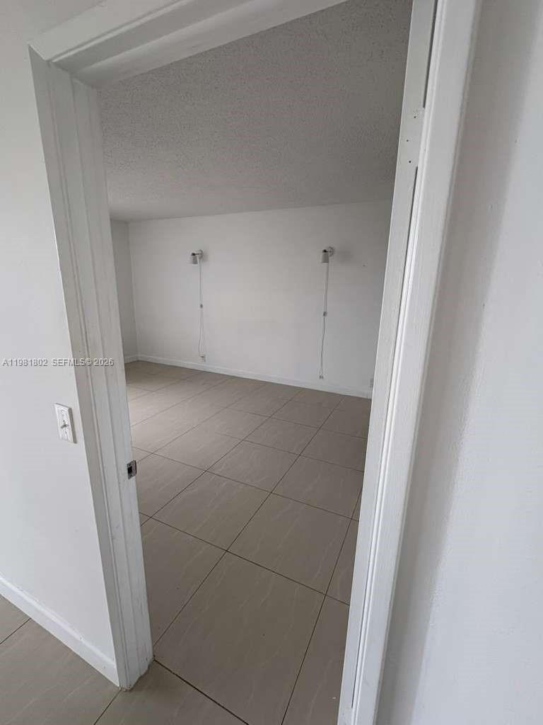 3300 Ne 191st Street 801 Property Photo 7