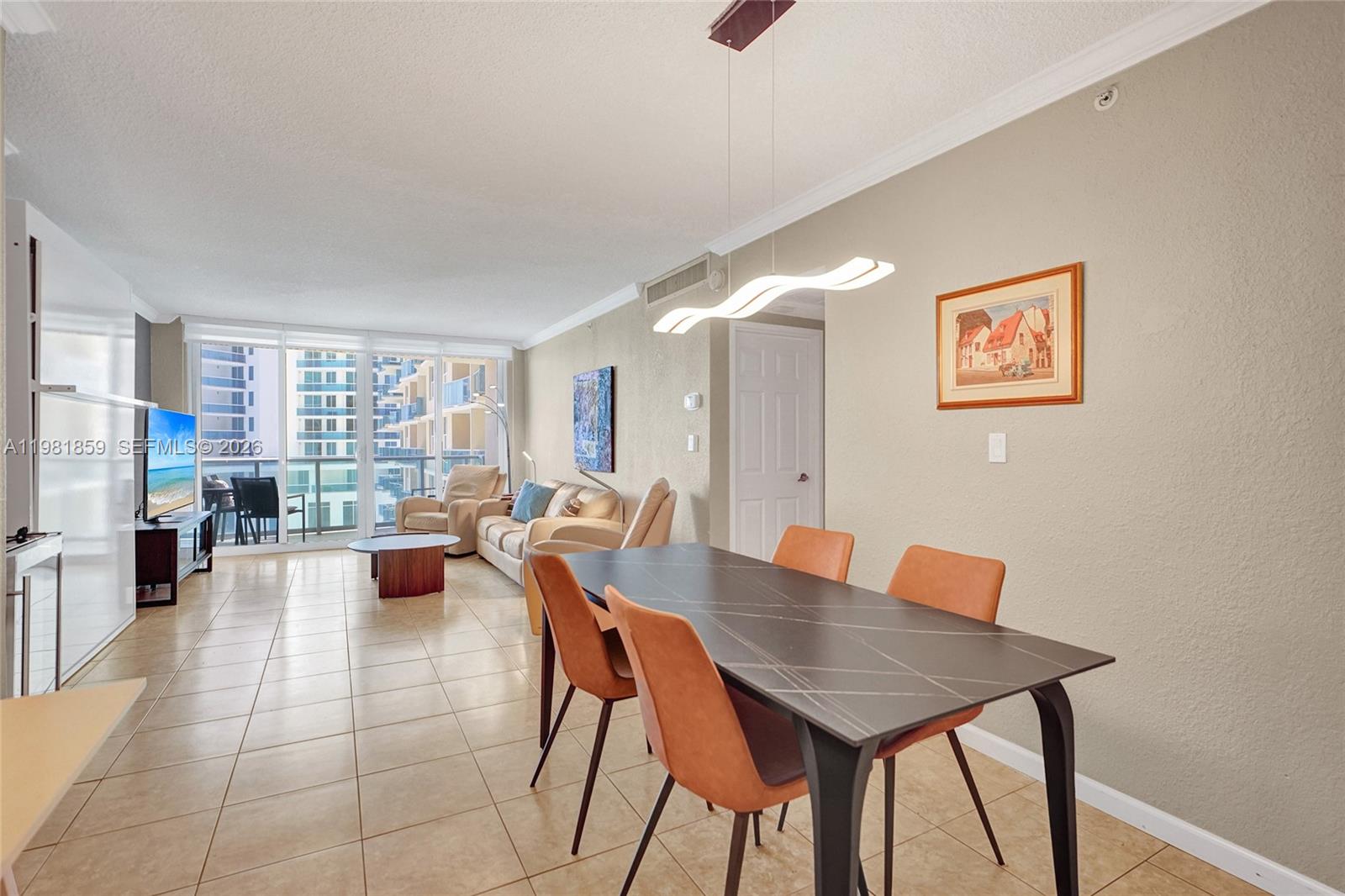 2501 S Ocean Drive 618 (available March 31) Property Photo 3