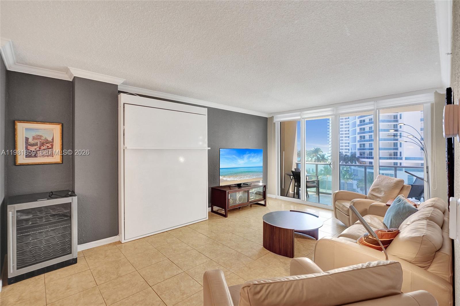 2501 S Ocean Drive 618 (available March 31) Property Photo 6