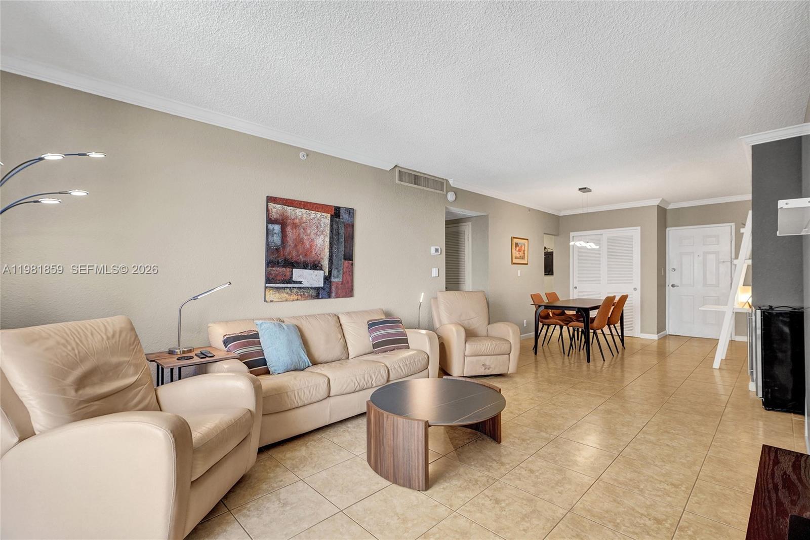 2501 S Ocean Drive 618 (available March 31) Property Photo 11