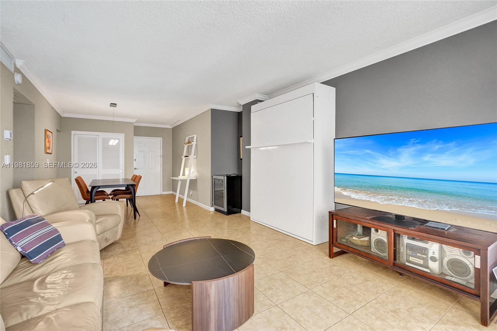 2501 S Ocean Drive 618 (available March 31) Property Photo 12
