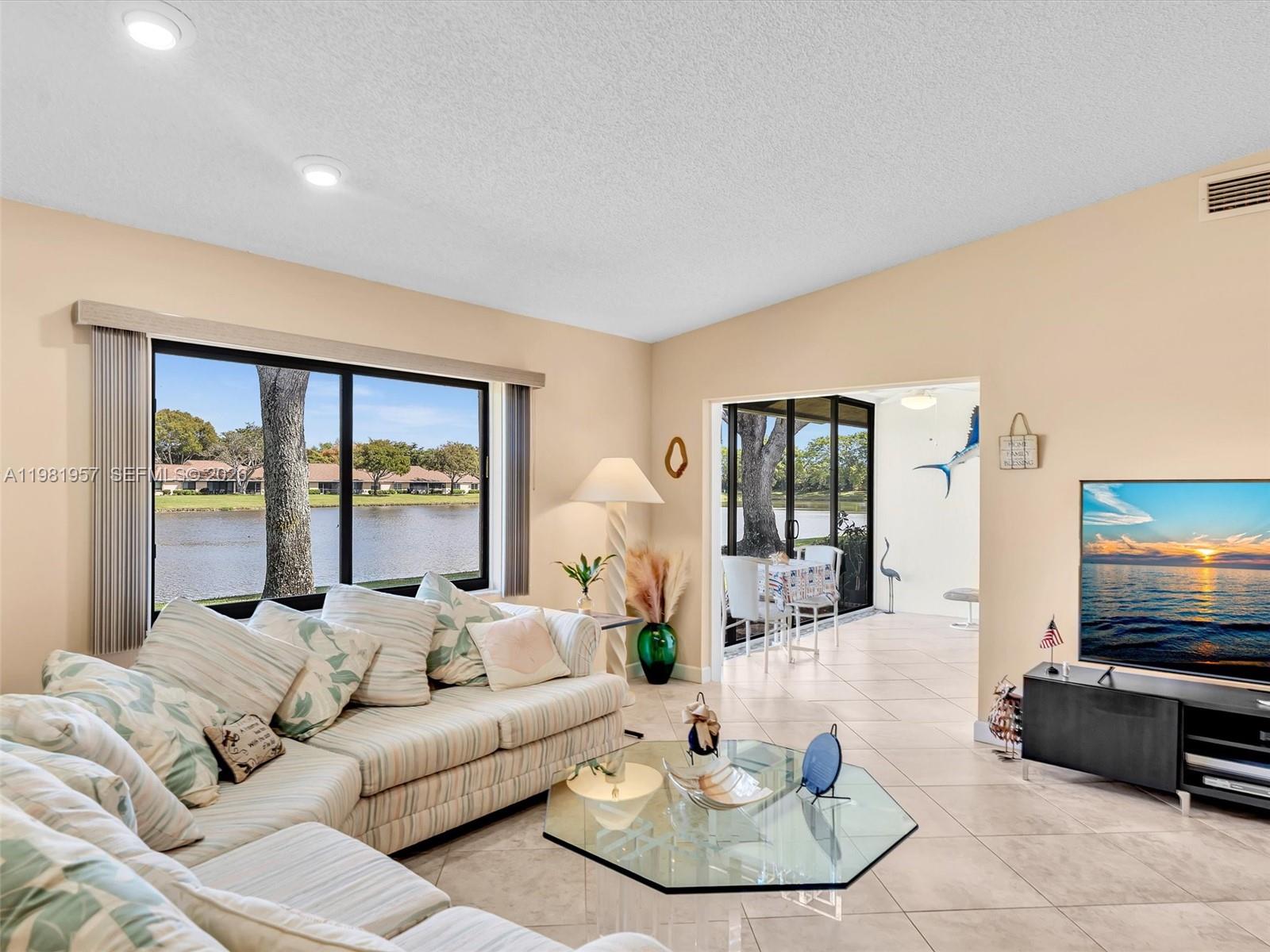 8111 Songbird Terrace B Property Photo 11