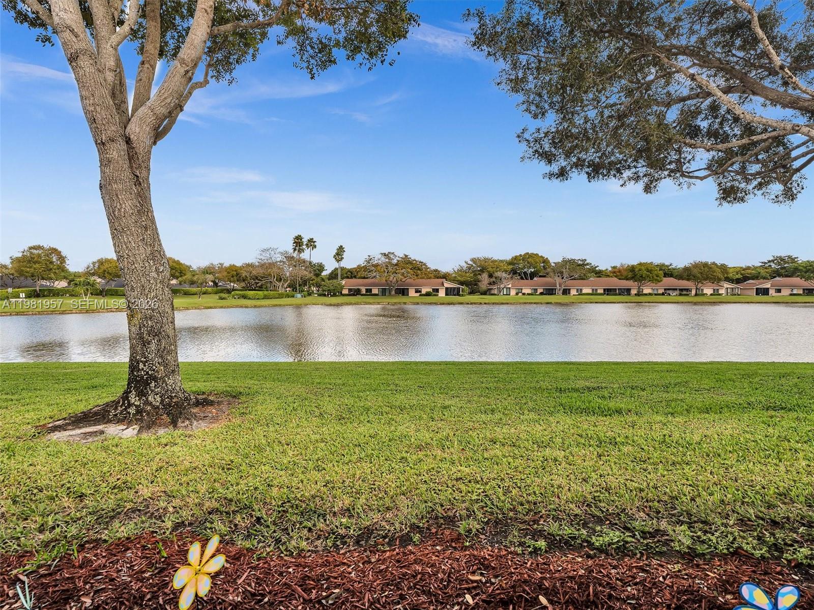 8111 Songbird Terrace B Property Photo 14