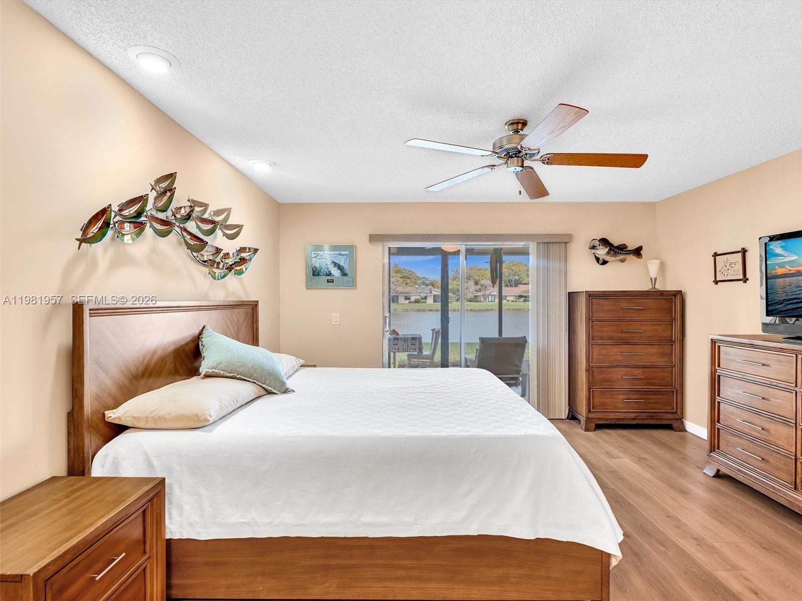 8111 Songbird Terrace B Property Photo 17
