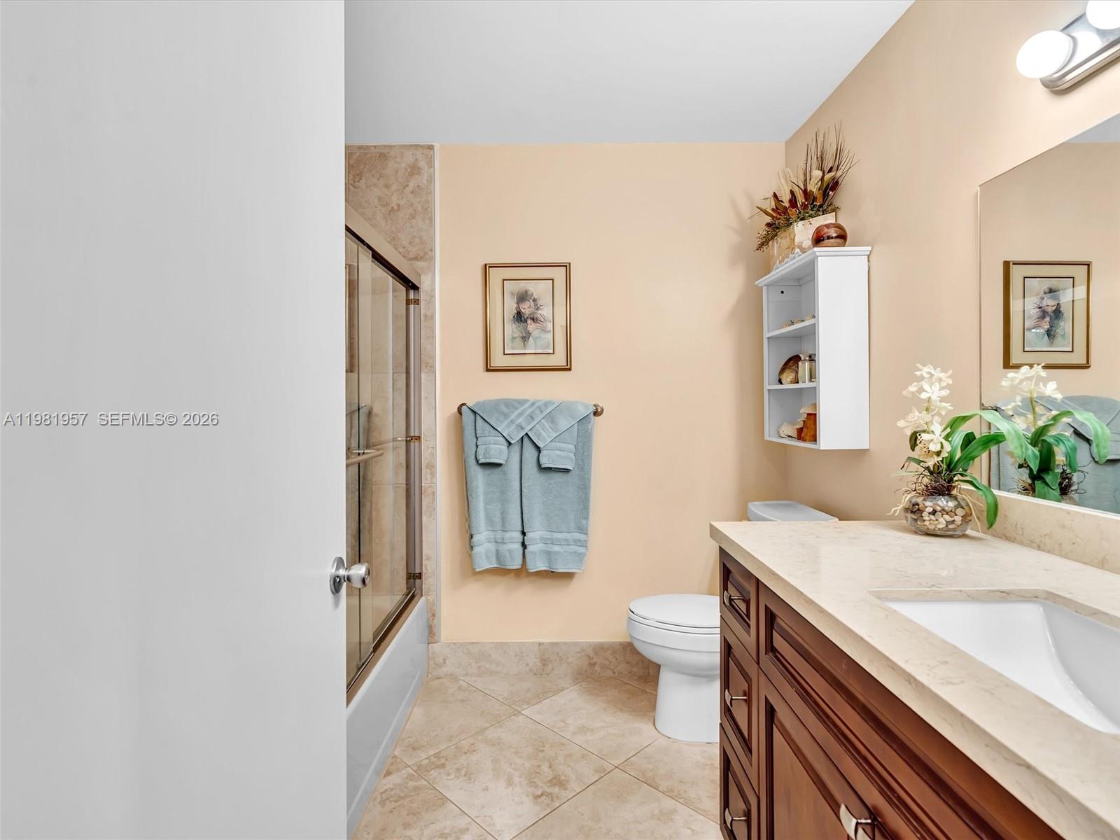 8111 Songbird Terrace B Property Photo 21