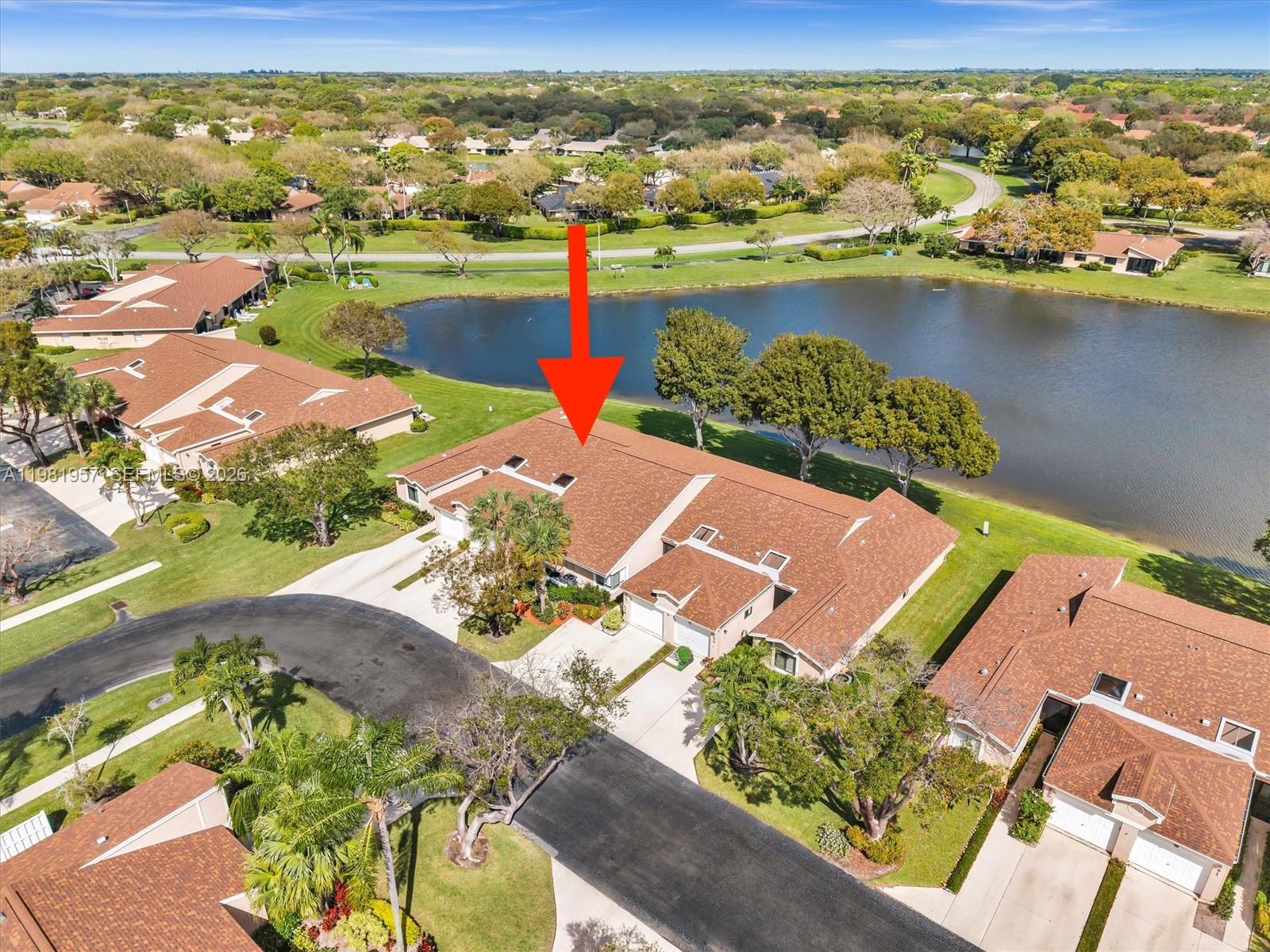 8111 Songbird Terrace B Property Photo 27
