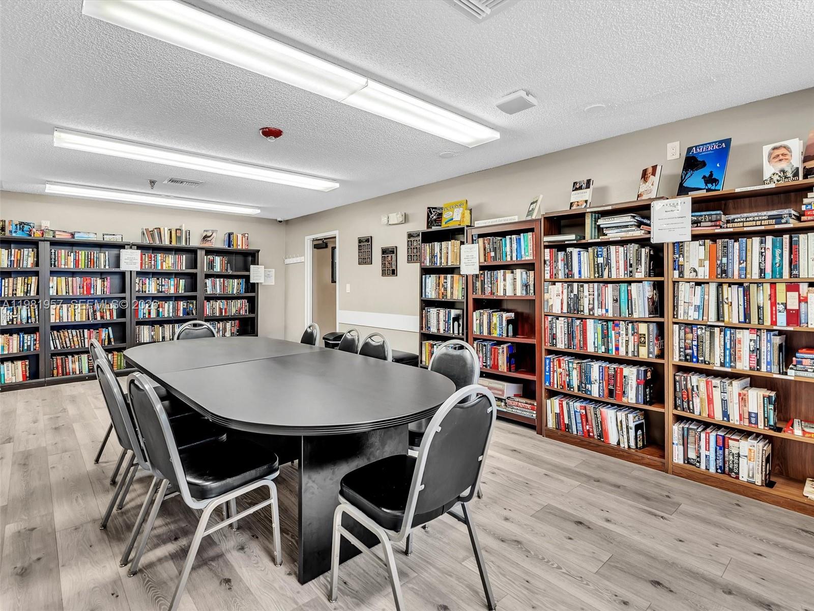 8111 Songbird Terrace B Property Photo 32