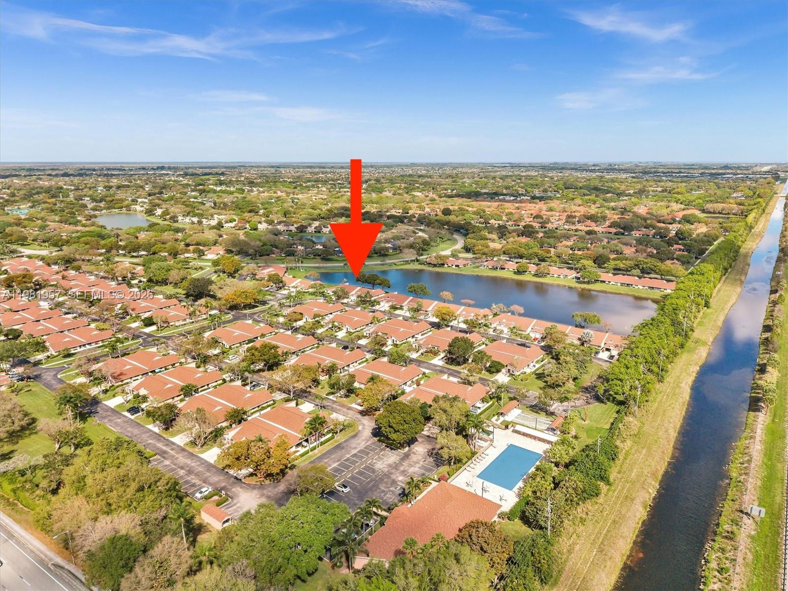 8111 Songbird Terrace B Property Photo 35