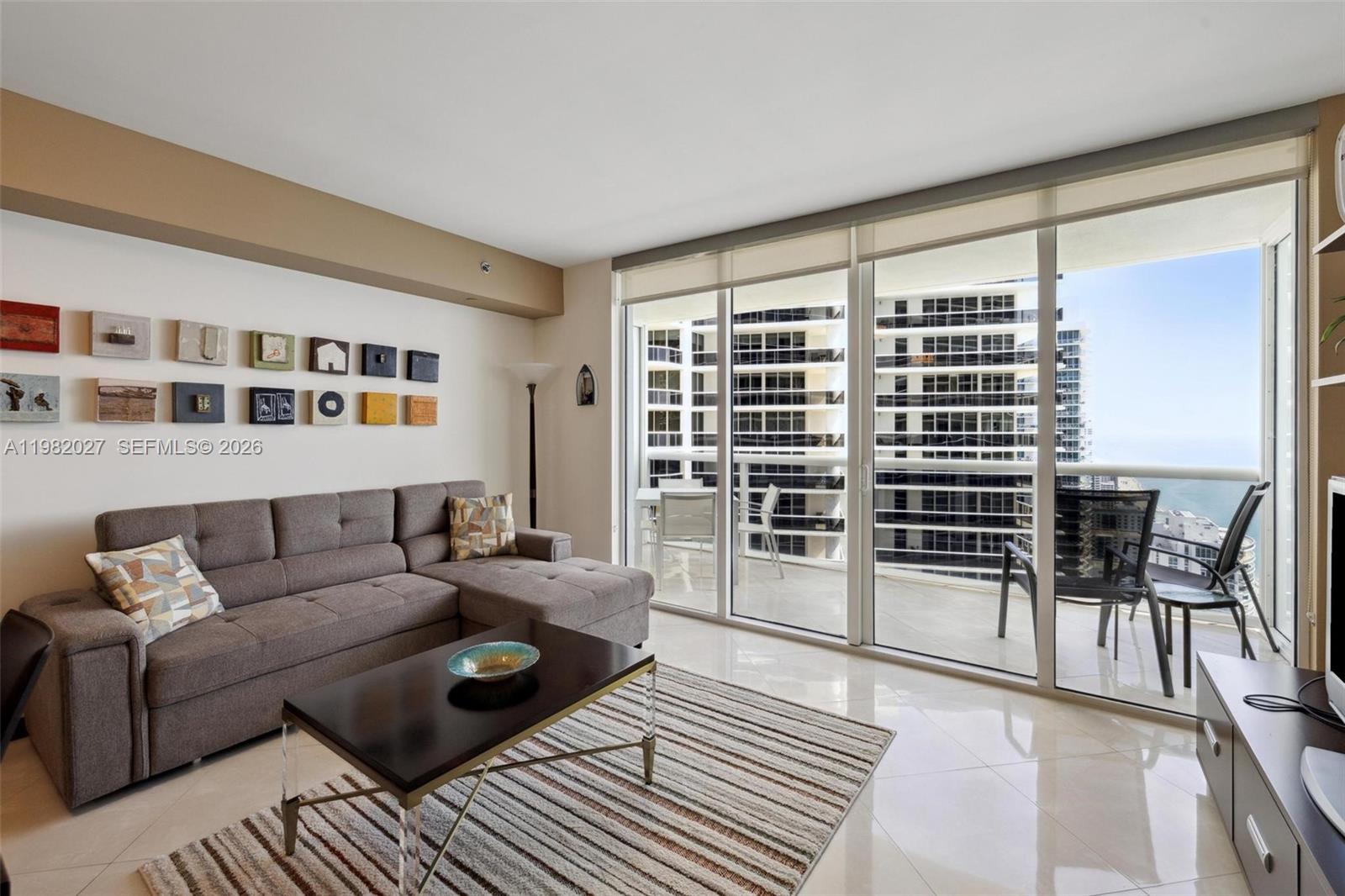 1830 S Ocean Drive 3909 Property Photo 2