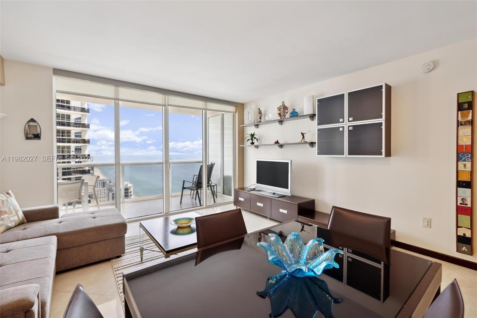 1830 S Ocean Drive 3909 Property Photo 4