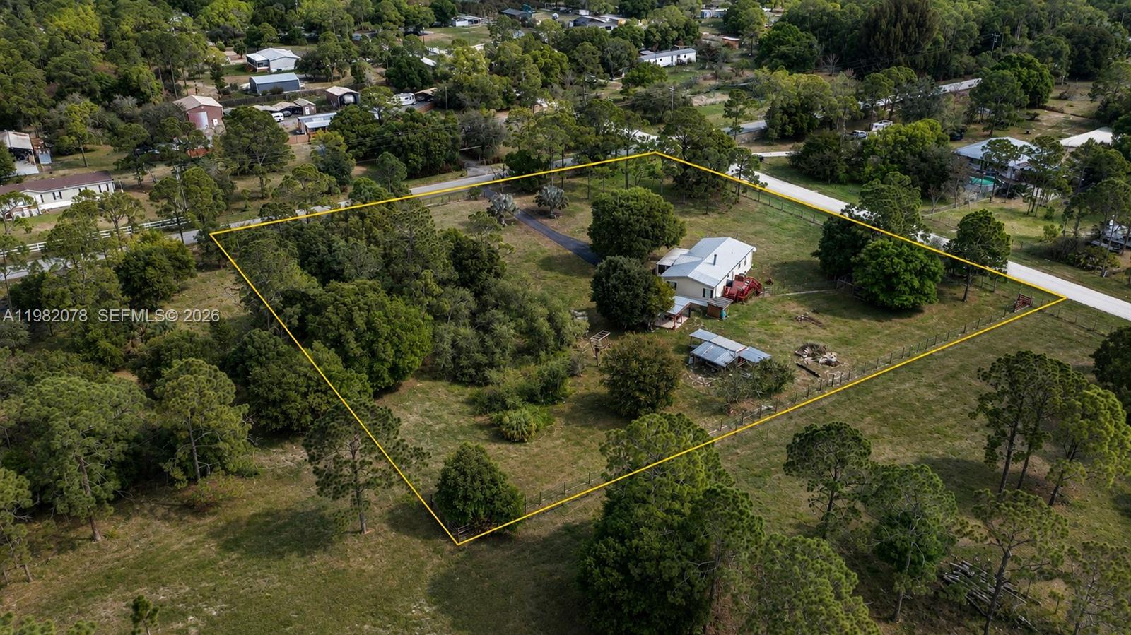 1700 Tampa Avenue Property Photo 18