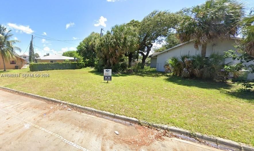 8 Nw 8th Court Property Photo 9