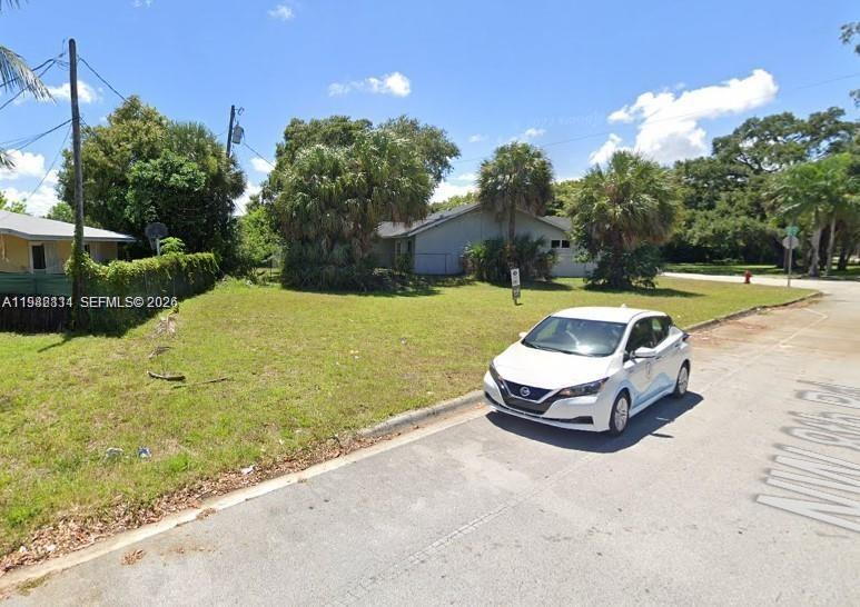 8 Nw 8th Court Property Photo 12