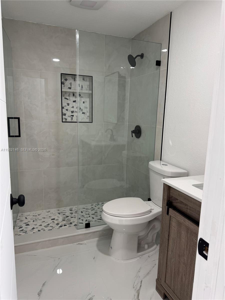 20819 Nw 41st Ave Road Property Photo 14
