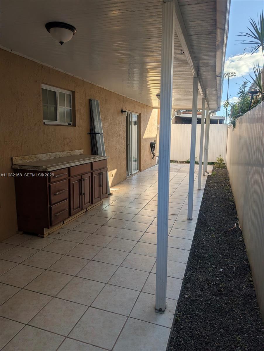 2485 W 76th Street 109 Property Photo 4