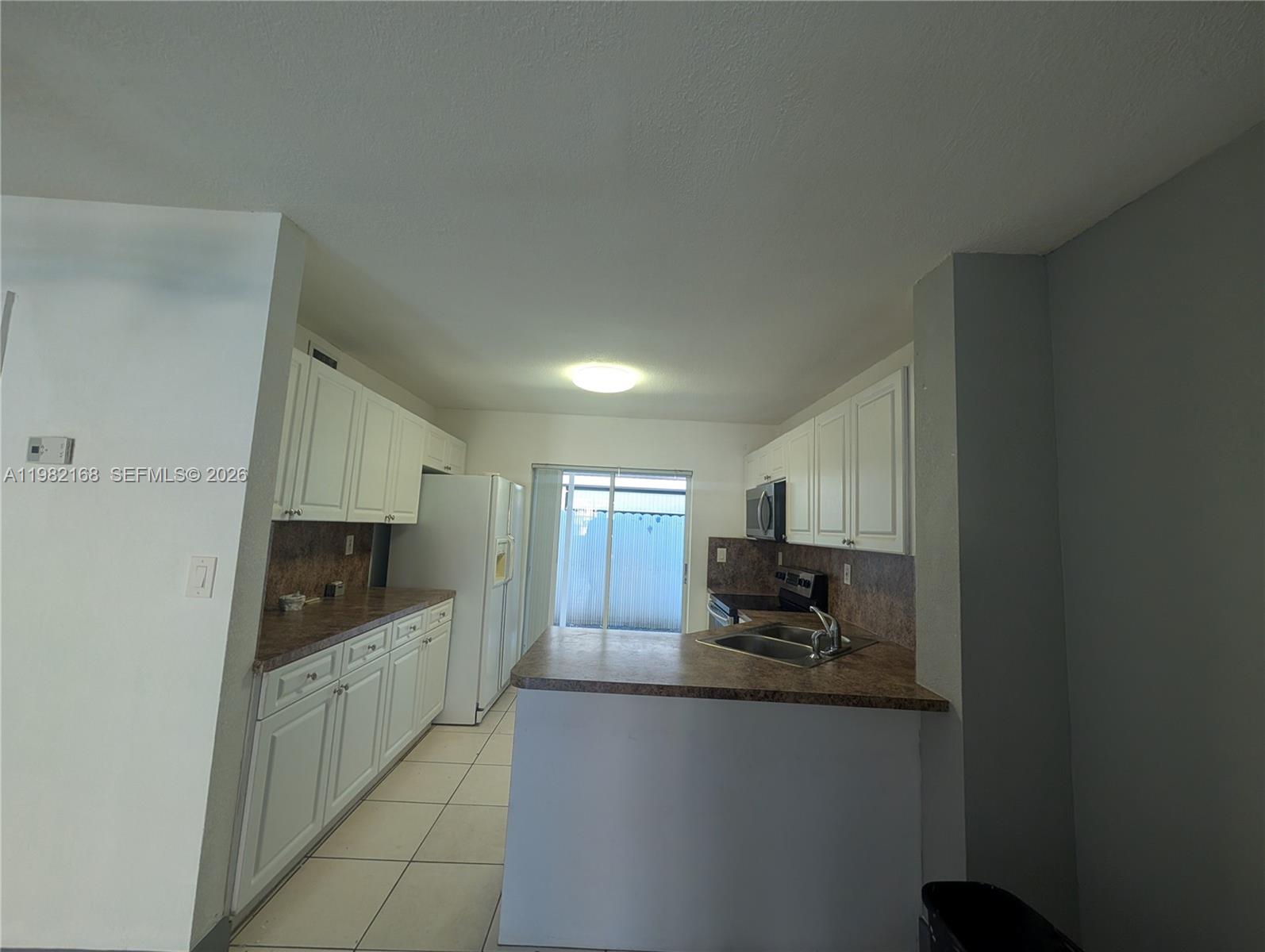 2485 W 76th Street 109 Property Photo 8