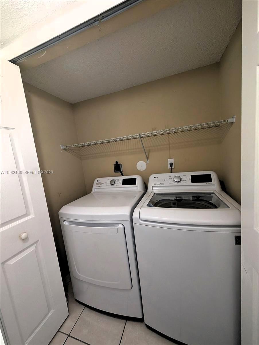 2485 W 76th Street 109 Property Photo 21