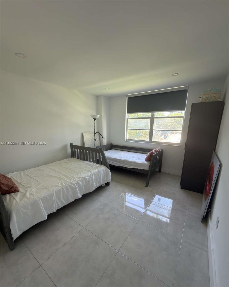 2851 Ne 183rd Street 212e Property Photo 16