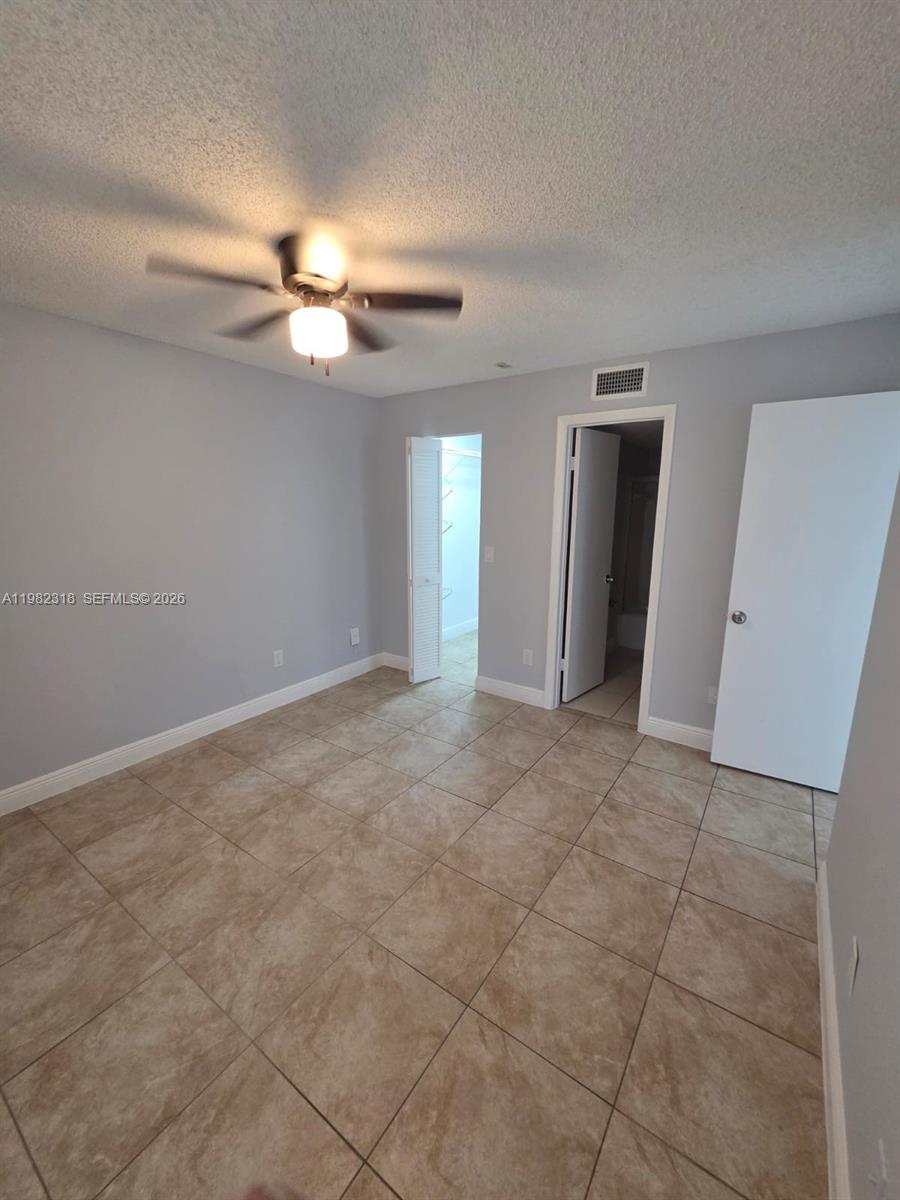 1241 Sw 46th Avenue 1006 Property Photo 5