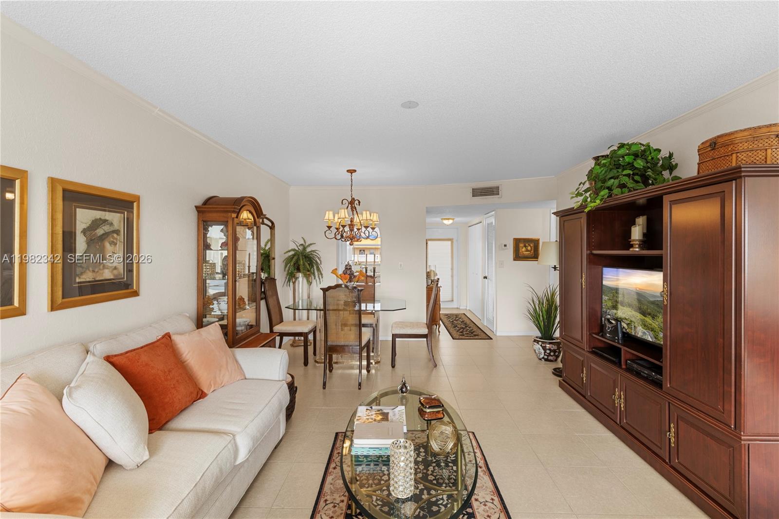 8950 Sunrise Lakes Boulevard 309 Property Photo 6