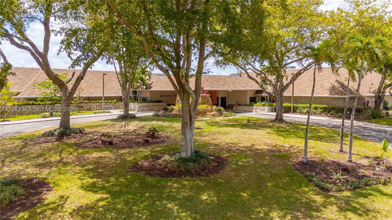 8950 Sunrise Lakes Boulevard 309 Property Photo 35