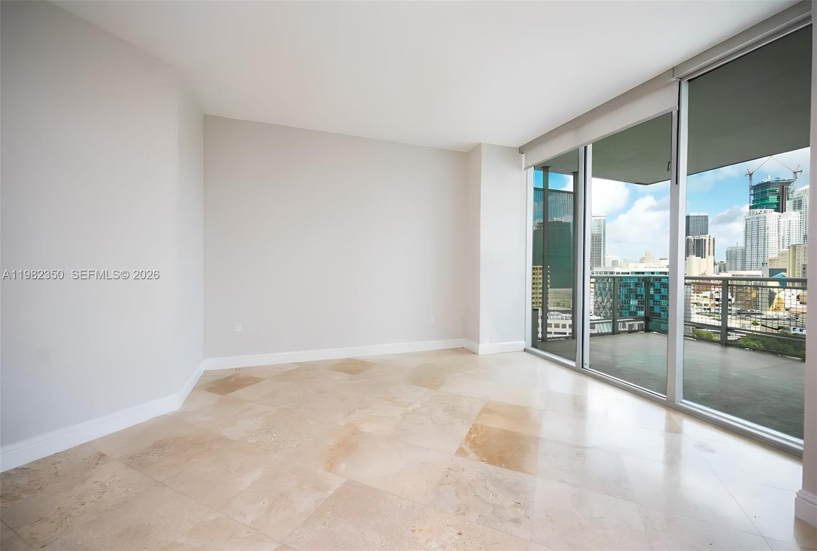 350 S Miami Property Photo 4
