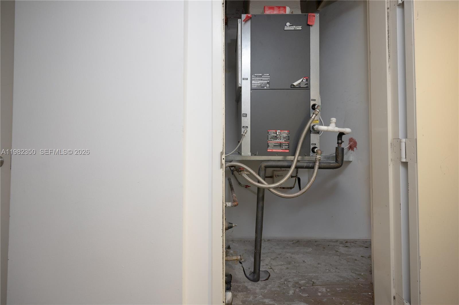 350 S Miami Property Photo 11