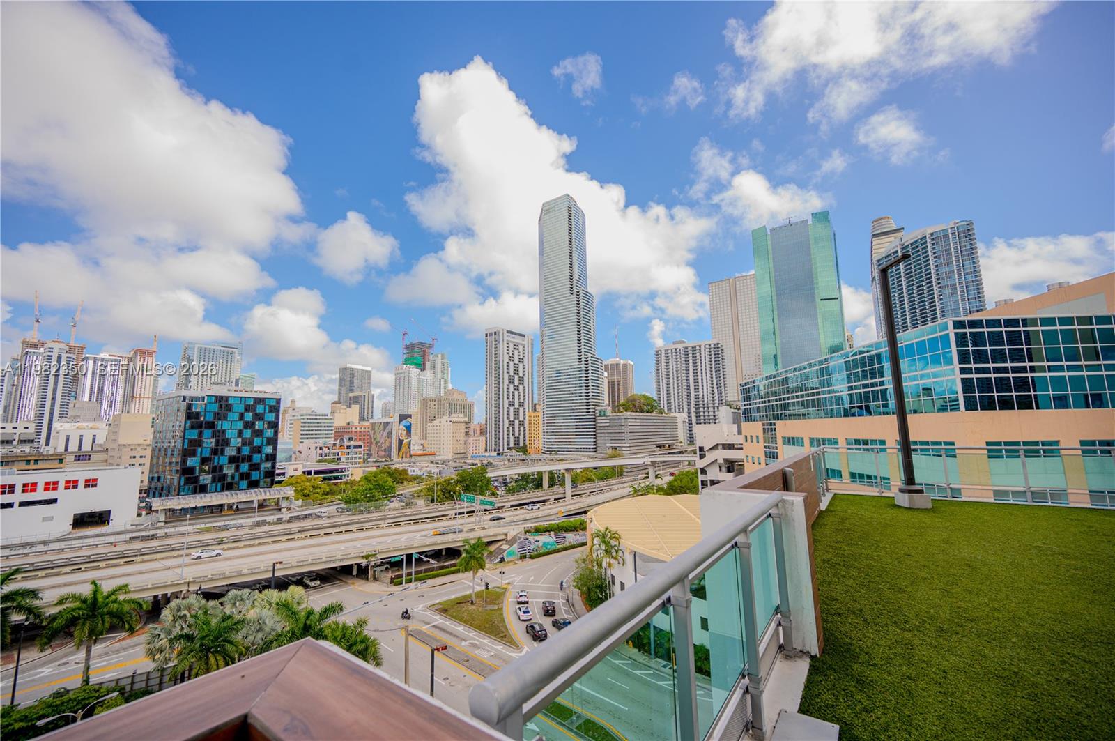 350 S Miami Property Photo 29