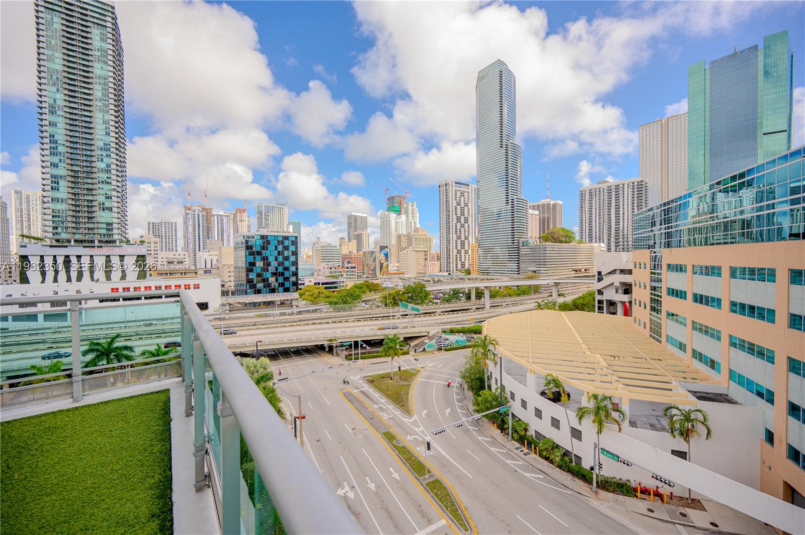 350 S Miami Property Photo 31