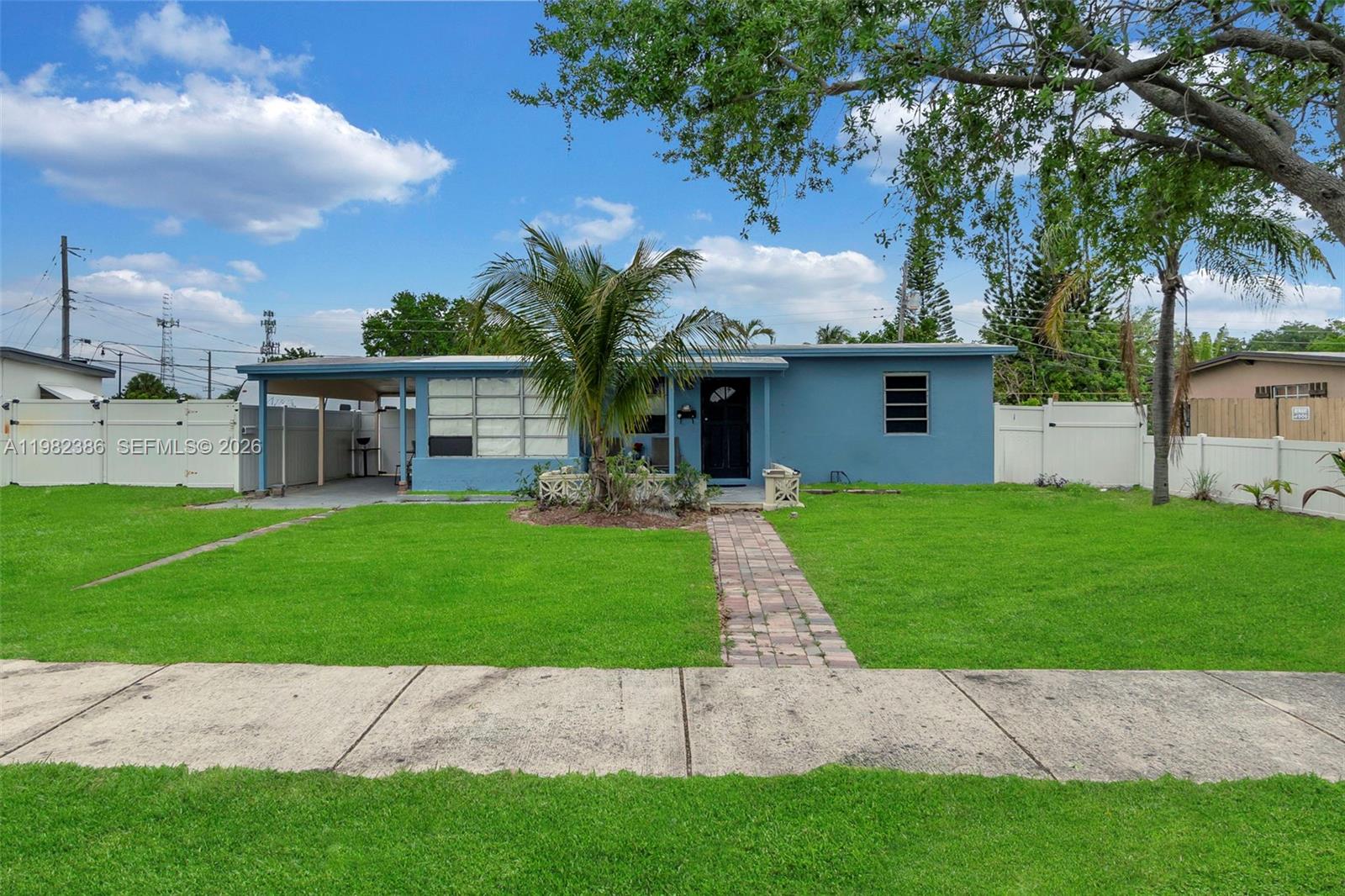 1449 NE 51st Street Property Photo 1