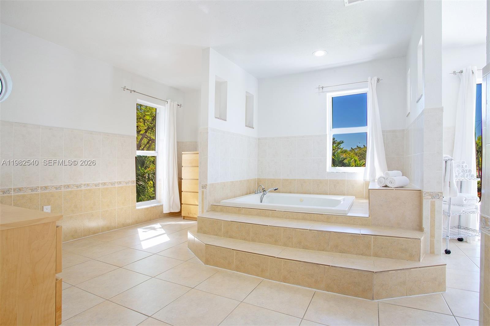 100 Sw 26th Road Property Photo 30